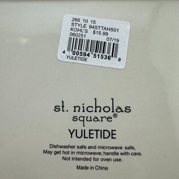 ST. NICHOLAS SQUARE YULETIDE SNOWMAN PLATE HOLIDAY CHRISTMAS STONEWARE, 8.5 inch - Picture 3 of 4